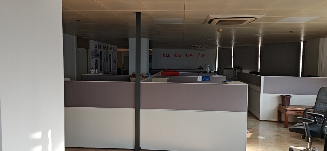 1765873045885596.png 1765873045885596.png